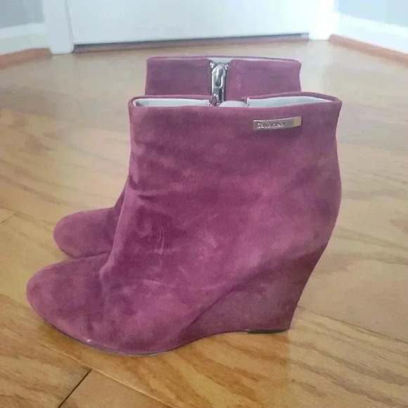 EUC Calvin Klein Suede Ankle Booties - Picture 3 of 4